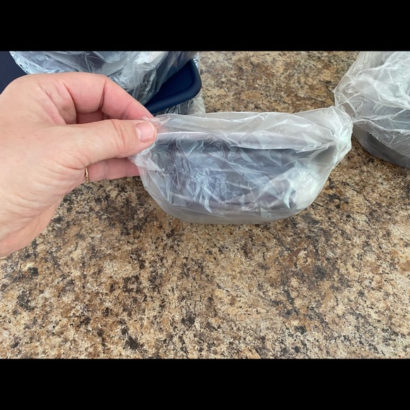 Tupperware vent n serve 8 piece set 🔥BRAND NEW🔥 - Picture 6 of 6